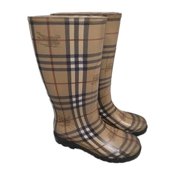 Burberry Shoes - Burberry Haymarket Nova Check Plaid Rain Boots Rubber Brown Women’s Size US 5